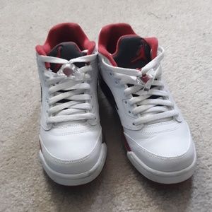 2015 Nike Air Jordan 5 Low Retro 'Fire Red'